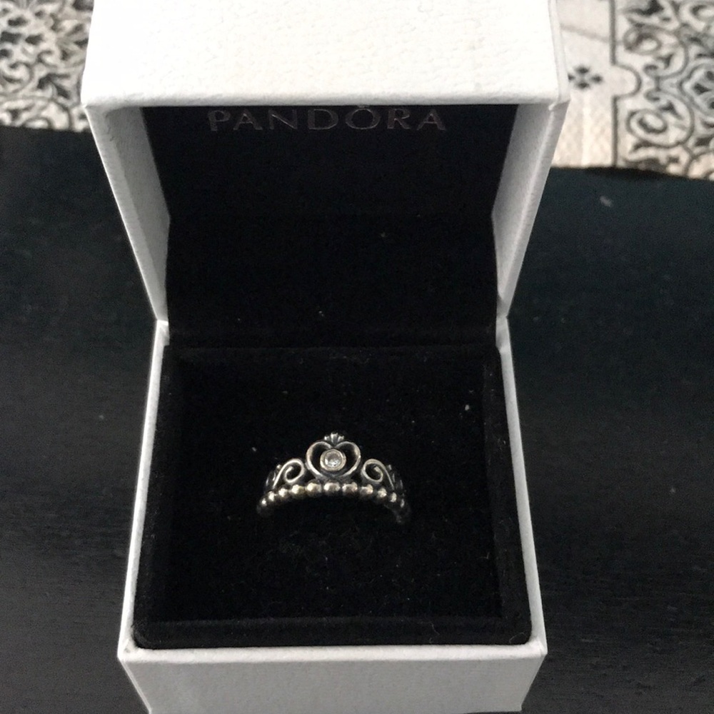Pandora Princess ring